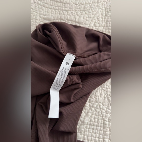 Lululemon ribbed aligns - Picture 5 of 5
